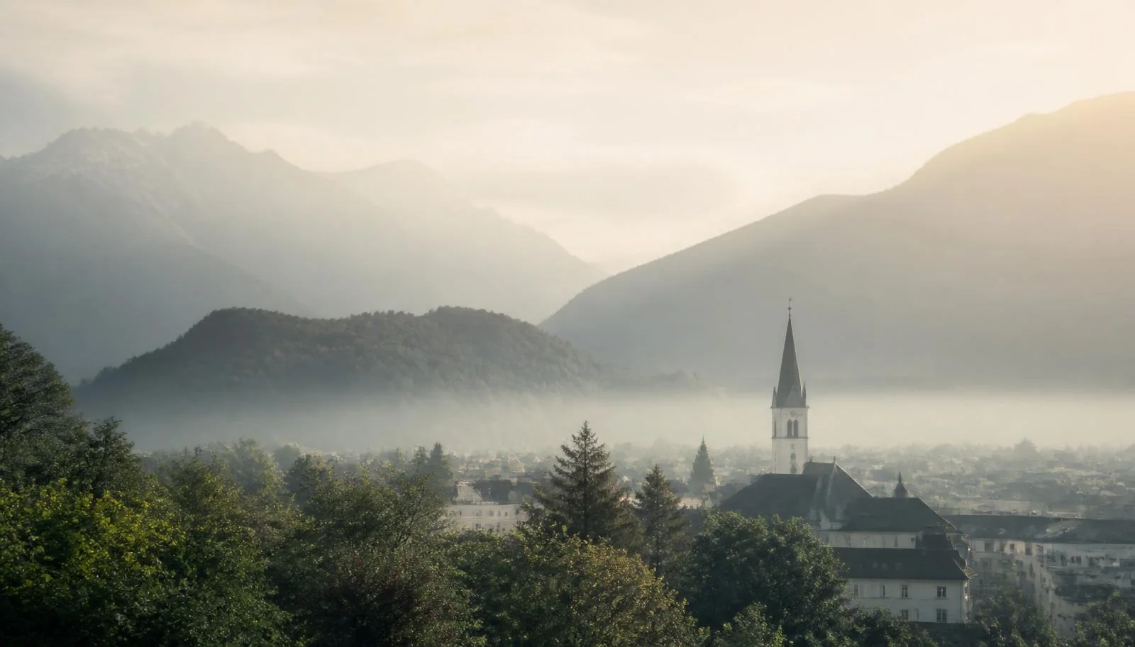 Morgenstimmung über Chur in Graubünden